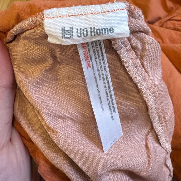 SOLD Urban Outfitters Skye Velvet Full / Queen Duvet Cover in Rust - Picture 10 of 11